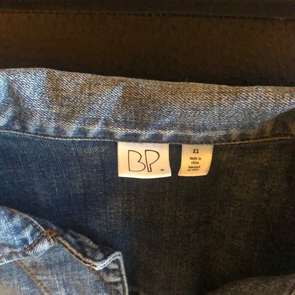 BP MEDIUM WASH DENIM JEAN JACKET - Picture 2 of 3